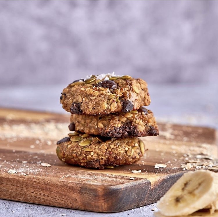 ICHUNKY BANANA CHICKPEA COOKIES three cookies