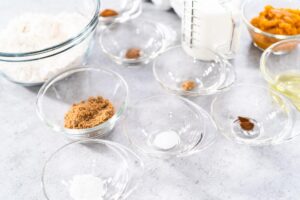 pumpkin-pancakes_198639-109333